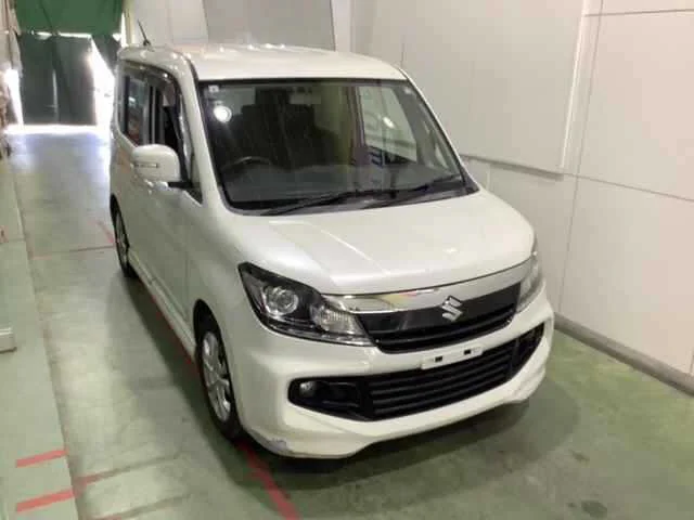 Suzuki Solio Bandit  с аукциона в Японии