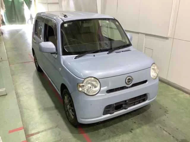 Daihatsu Mira Cocoa  с аукциона в Японии