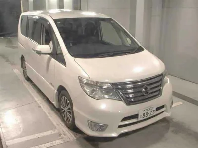 NISSAN SERENA