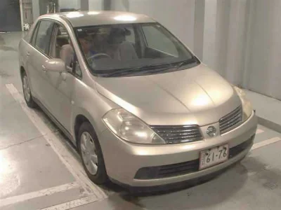 NISSAN TIIDA LATIO