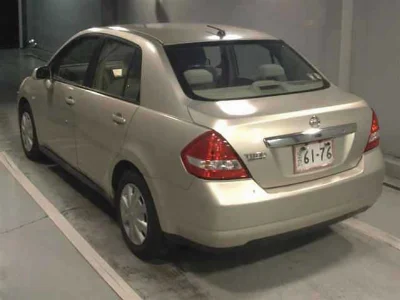 NISSAN TIIDA LATIO