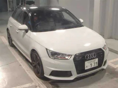 AUDI S1