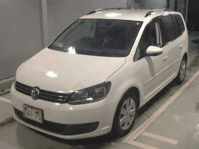 VOLKSWAGEN GOLF TOURAN
