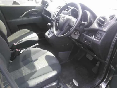 NISSAN LAFESTA
