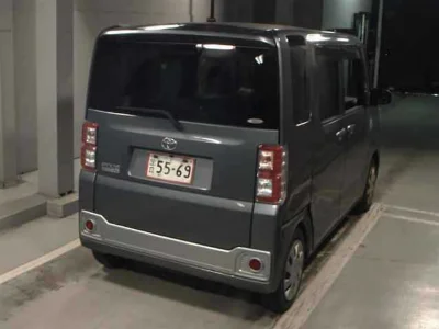 TOYOTA PIXIS MEGA