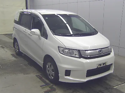 HONDA FREED SPIKE
