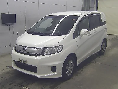 HONDA FREED SPIKE