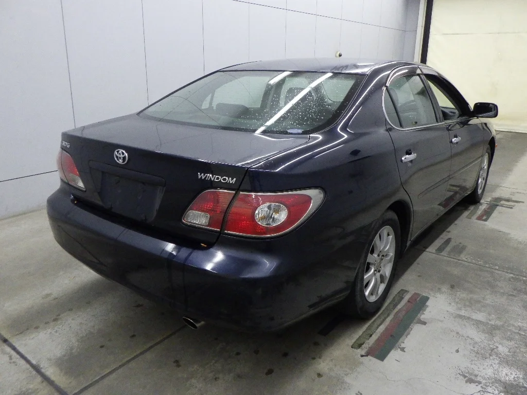Toyota Windom  с аукциона в Японии