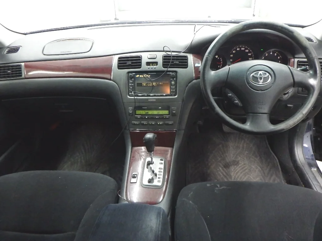 Toyota Windom  с аукциона в Японии