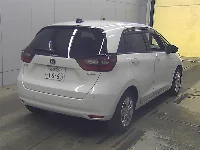 Цена авто Honda Fit с аукционов Японии, номер кузова GR3, пробег 60 000, оценка 6