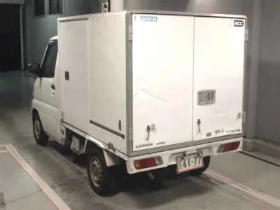 MITSUBISHI MINICAB