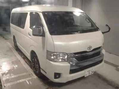 TOYOTA HIACE