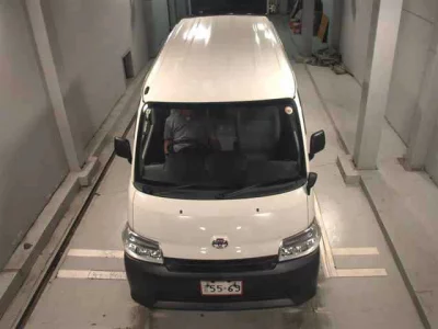 TOYOTA TOWN ACE VAN