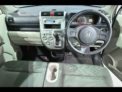 HONDA ZEST