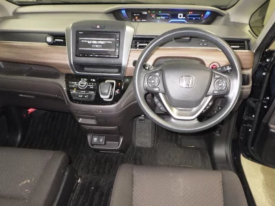 HONDA FREED+