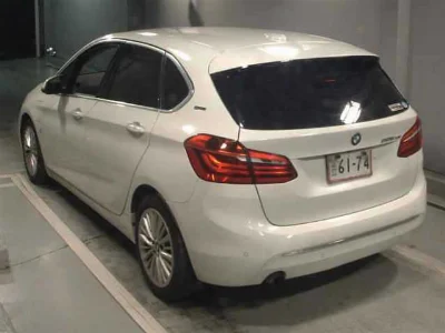 BMW 2 SERIES