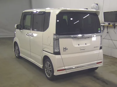 HONDA N BOX PLUS
