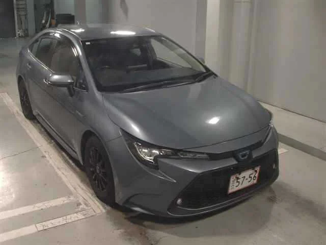 Toyota Corolla  с аукциона в Японии