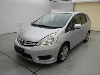 HONDA FIT SHUTTLE