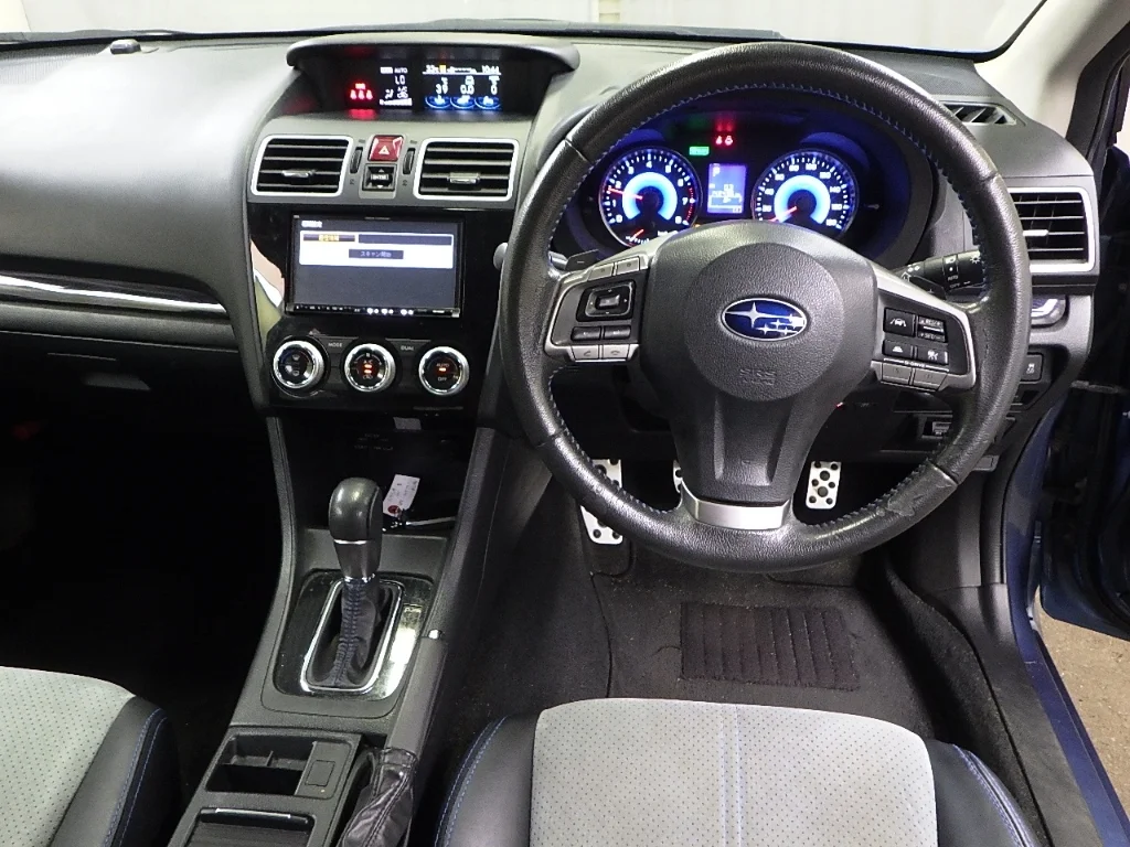 Subaru Impreza  с аукциона в Японии