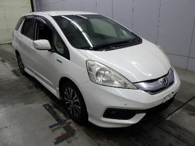 HONDA FIT SHUTTLE