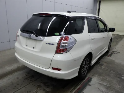 HONDA FIT SHUTTLE