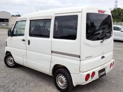 Mitsubishi Minicab
