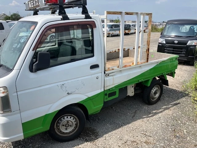 Mitsubishi Minicab Truck  с аукциона в Японии