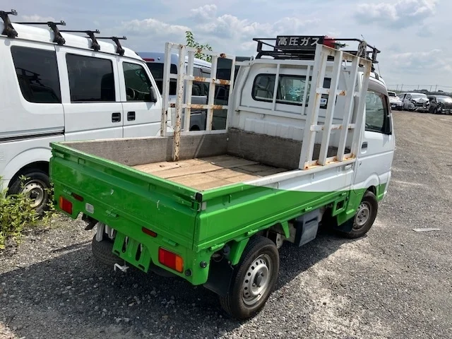 Mitsubishi Minicab Truck  с аукциона в Японии