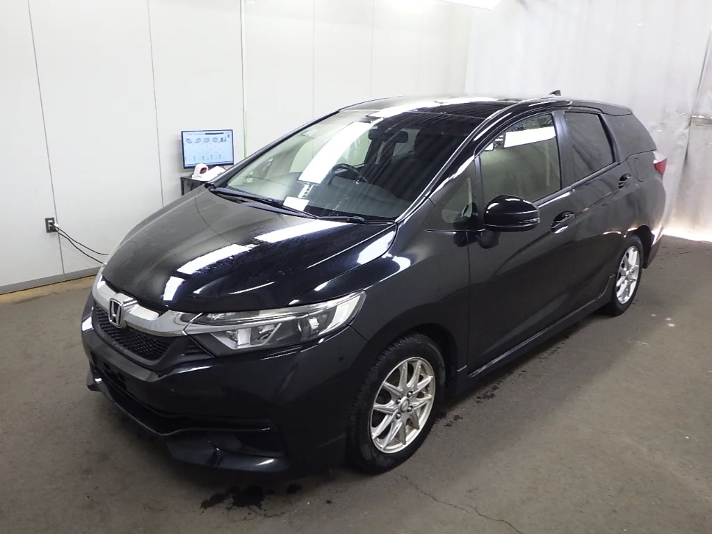 Honda Shuttle  с аукциона в Японии