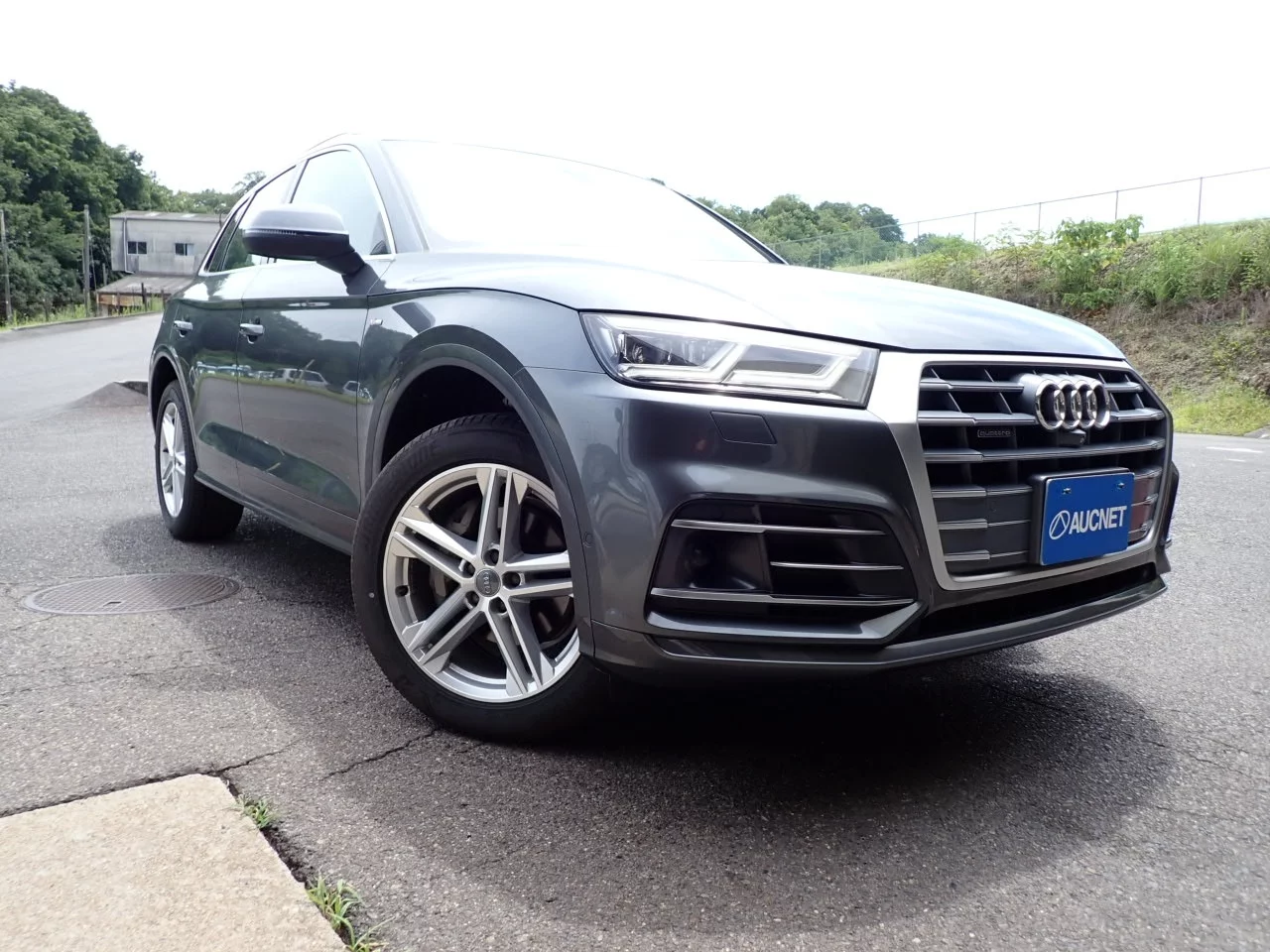 Audi Q5  с аукциона в Японии