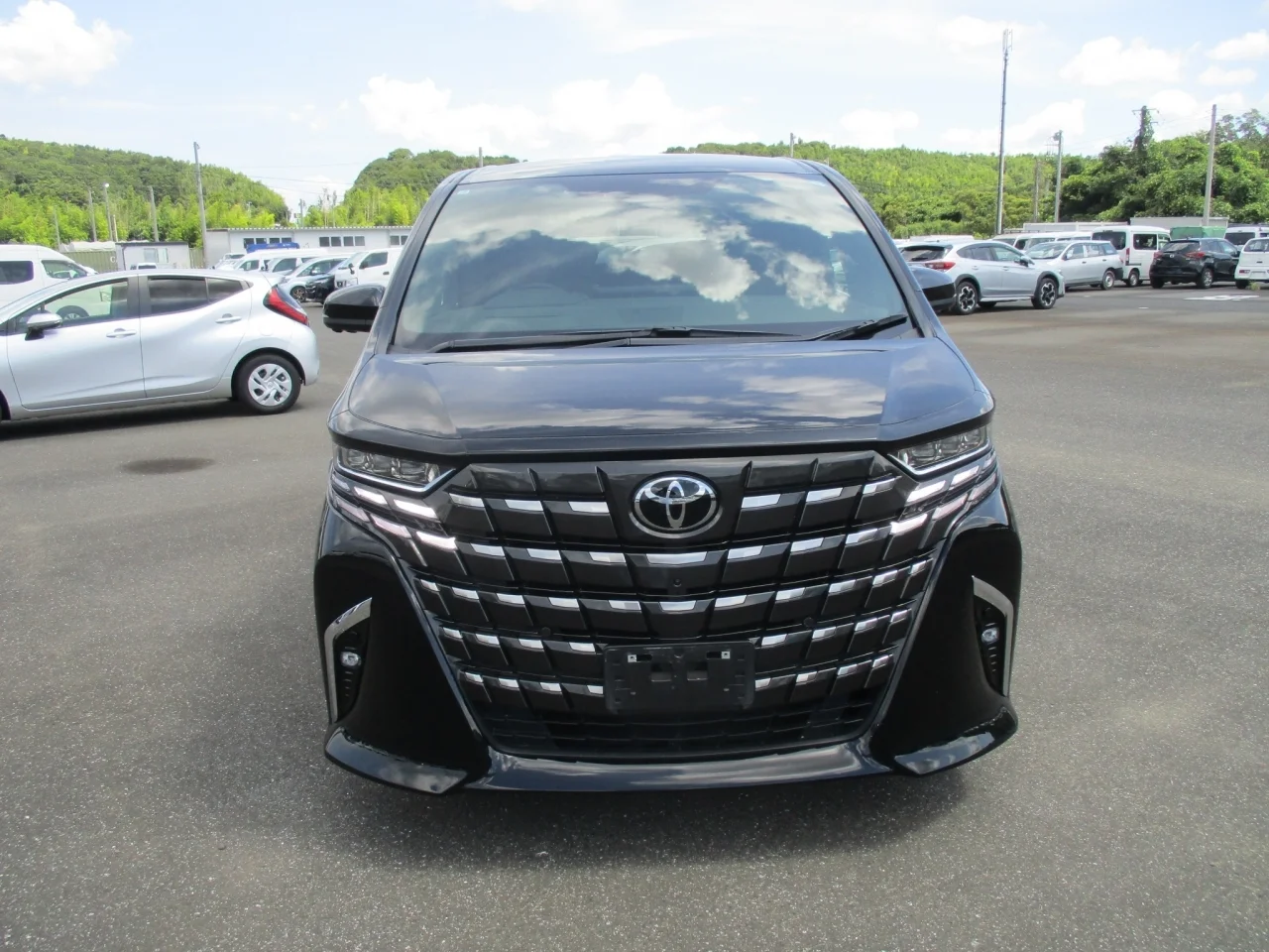 Toyota ALPHARD HYBRID  с аукциона в Японии