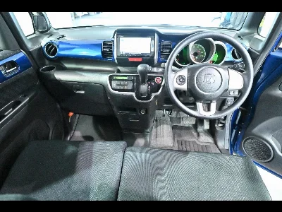 HONDA N BOX PLUS