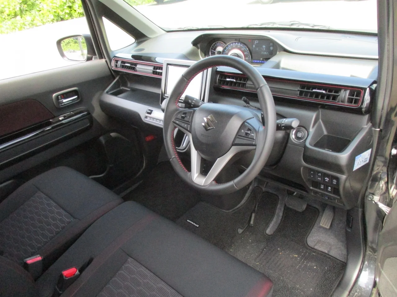 Suzuki WAGON R STINGRAY  с аукциона в Японии