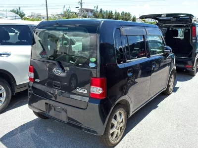 DAIHATSU MOVE CONTE