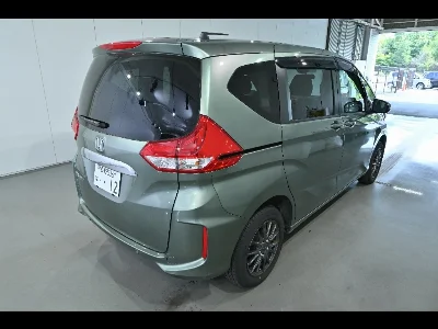 HONDA FREED+