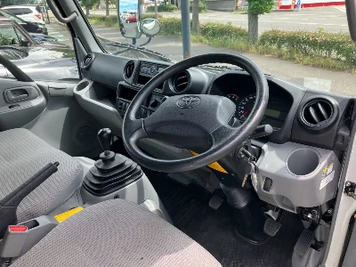 TOYOTA DYNA
