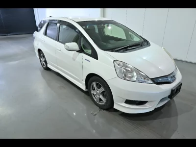 HONDA FIT SHUTTLE