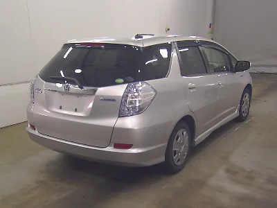 HONDA FIT SHUTTLE