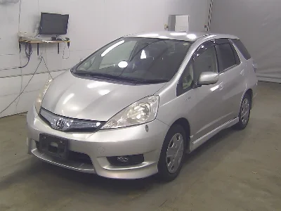 HONDA FIT SHUTTLE