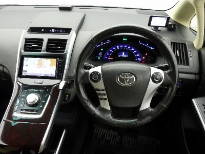 TOYOTA SAI
