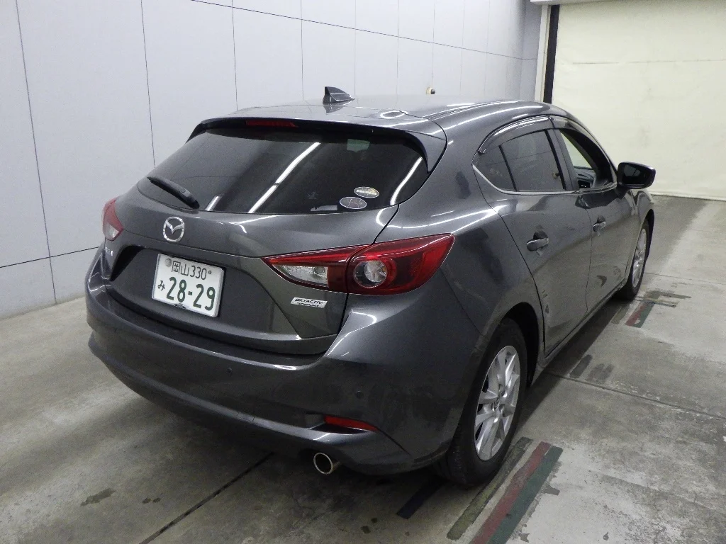 Mazda AXELA SPORT  с аукциона в Японии