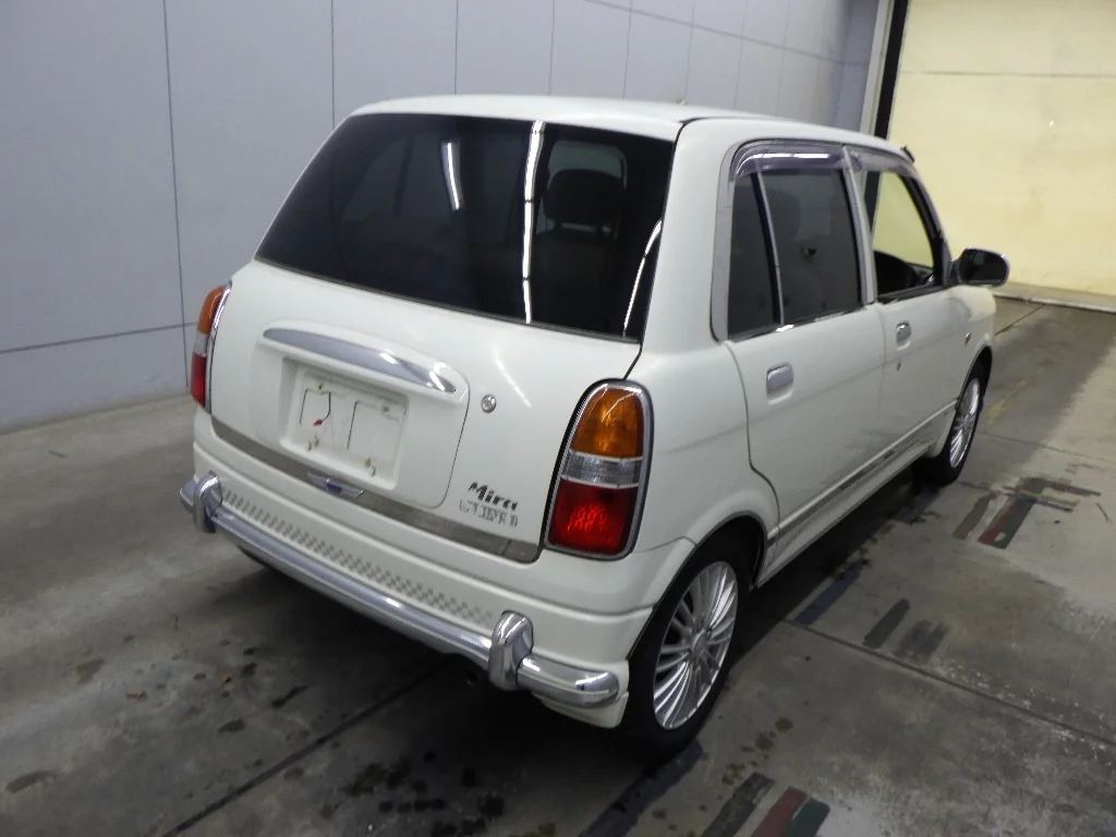 Daihatsu Mira  с аукциона в Японии