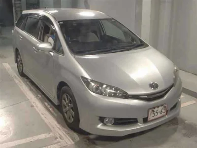 TOYOTA WISH