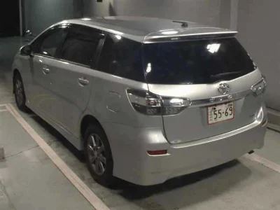 TOYOTA WISH