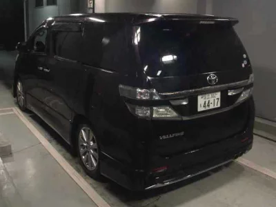 TOYOTA VELLFIRE
