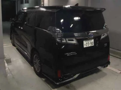 TOYOTA VELLFIRE