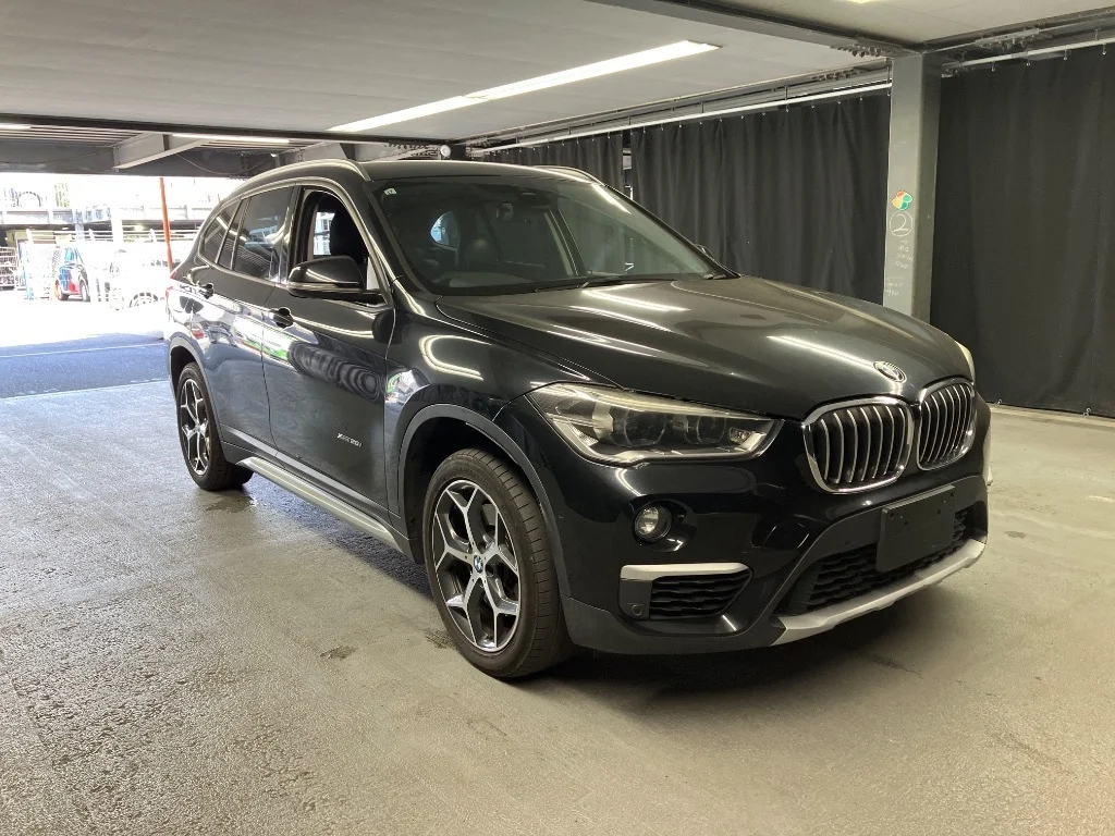 BMW X1  с аукциона в Японии