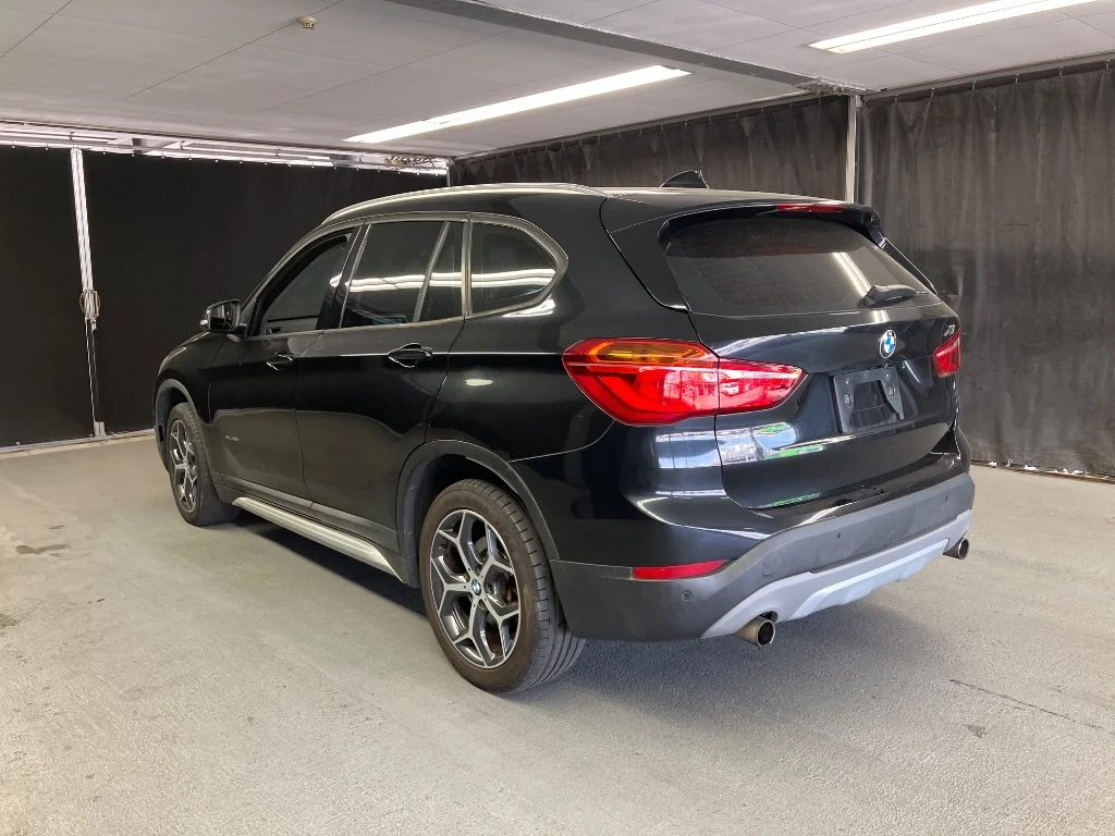 BMW X1  с аукциона в Японии
