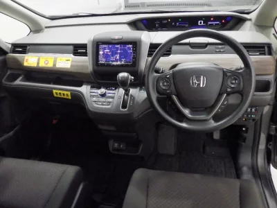 HONDA FREED+